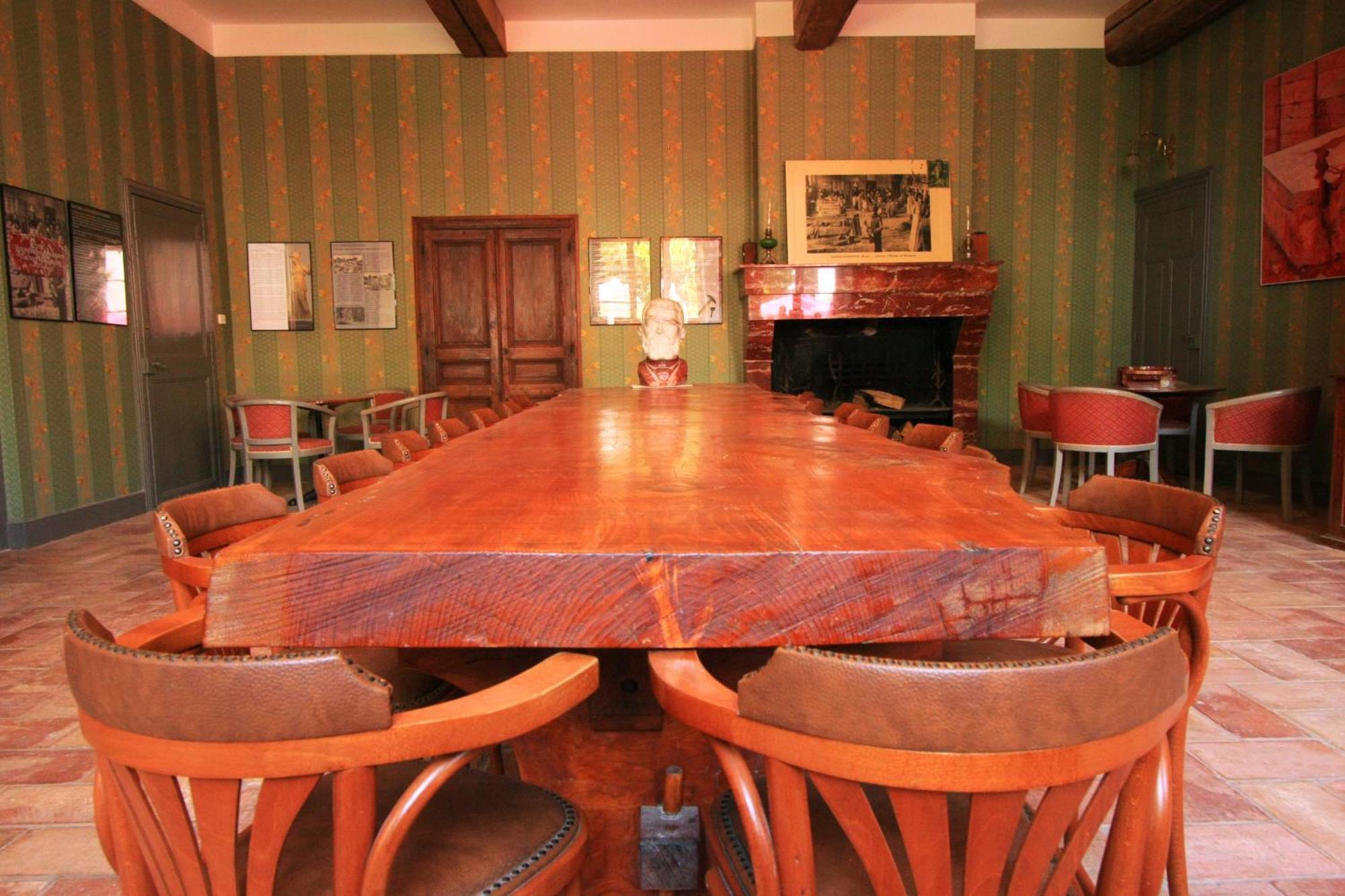 Logis Hotel - Restaurant La Marbrerie Caunes-Minervois Bagian luar foto