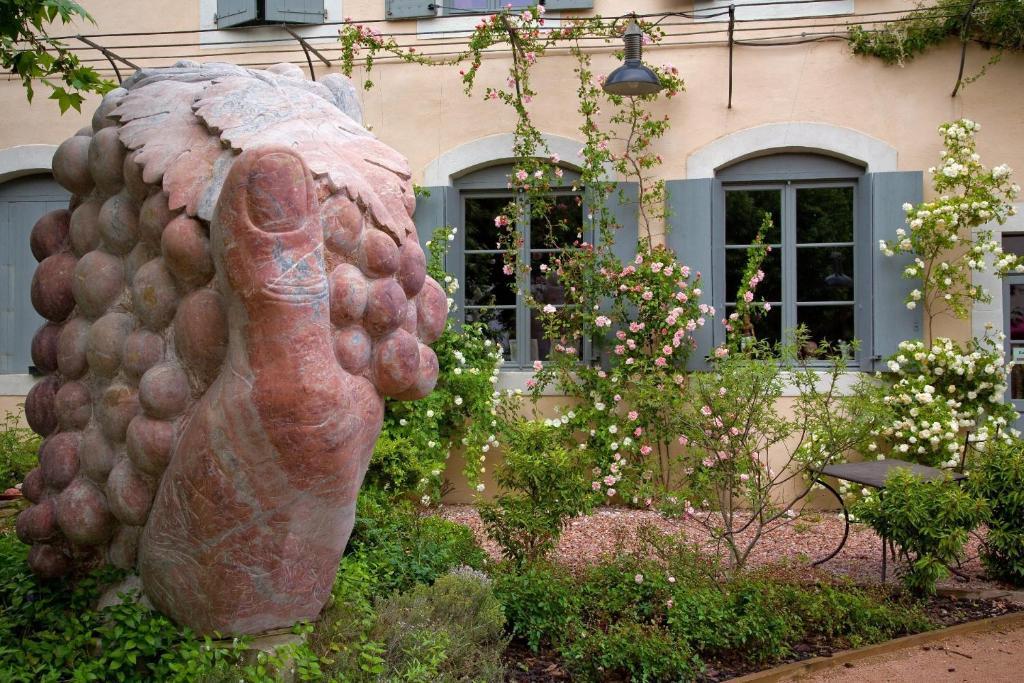 Logis Hotel - Restaurant La Marbrerie Caunes-Minervois Ruang foto