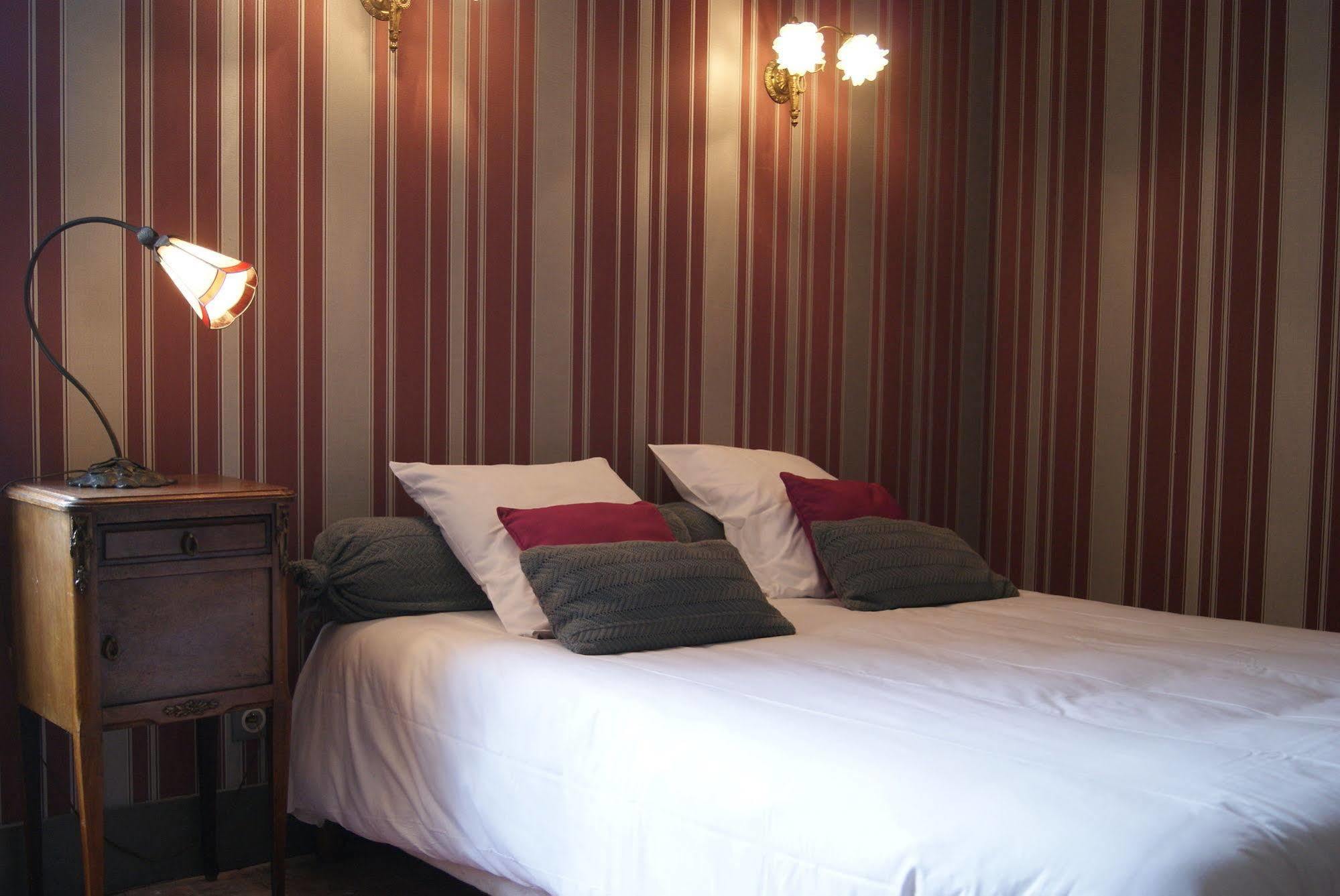Logis Hotel - Restaurant La Marbrerie Caunes-Minervois Bagian luar foto